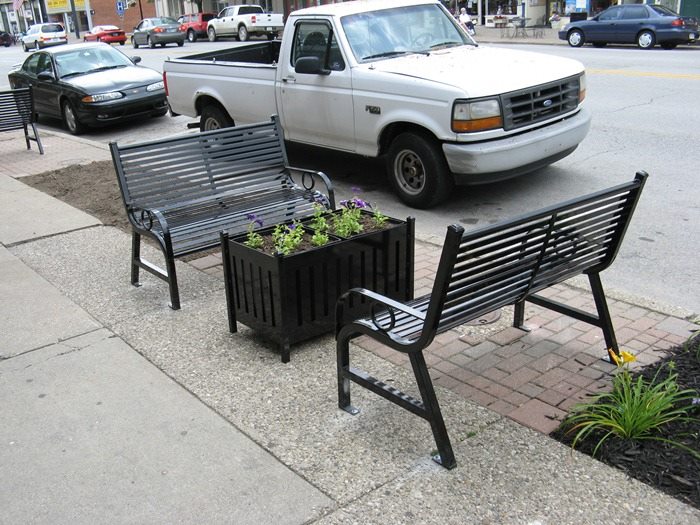 Street-Site Furnishings & Park Benches at Madison River