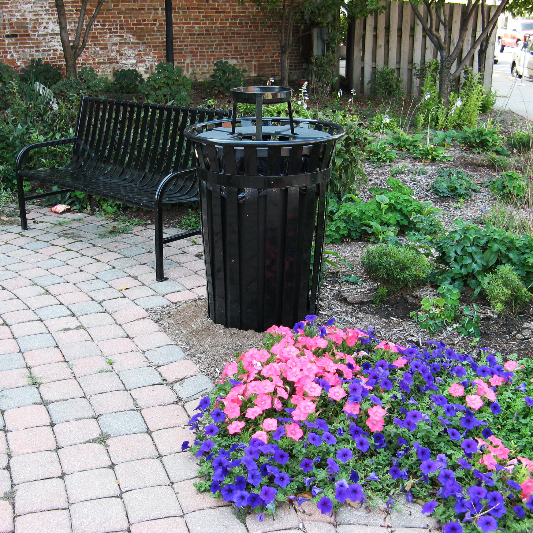 Coordinated Bench and Waste Bin Combo from OCC Outdoors